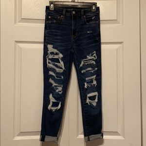 American Eagle Ripped Super Hi-Rise Jegging